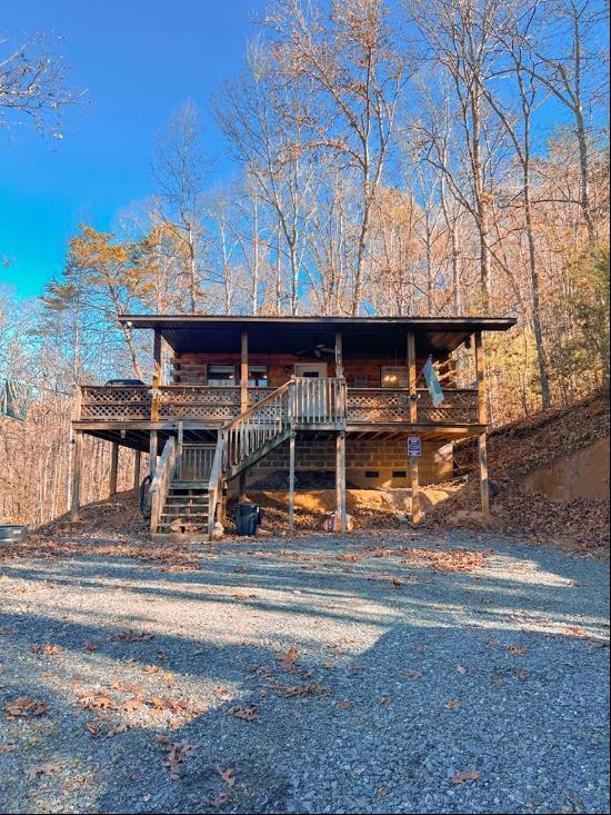 383 Blue Mist Mountain Rd, Whittier NC 28789