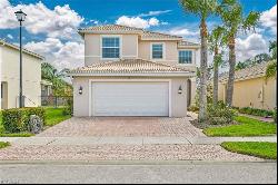 11041 Yellow Poplar Dr, Fort Myers FL 33913