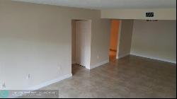 721 N Pine Island Rd #115, Plantation FL 33324