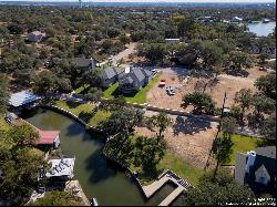 211 Mallard Pt, Granite Shoals TX 78654