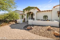 6717 E Solano Drive, Paradise Valley AZ 85253