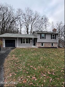 174 Cardiff Drive, Middleburg PA 17842