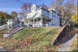 33 E Columbia Road, Enola PA 17025