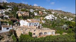 Stunning 6-Bedroom Villa with Sea Views in Javea's Puchol Area, Jávea 03730