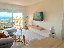 Beachfront penthouse with sea views in Carvajal, Benalmádena 29630