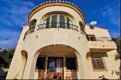 Detached Villa for Sale in Puerto Blanco, Calpe – Your Mediterra, Calpe 03710