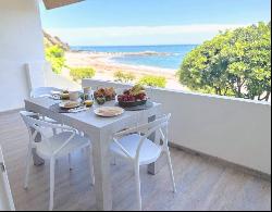 Delightful beachfront apartment in Torremuelle, Benalmadena 29630