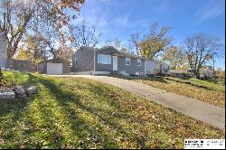 343 Highland Drive, Gretna NE 68028