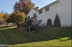 396 Frederick Drive, Dallastown PA 17313