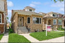 2128 N 75th Avenue, Elmwood Park IL 60707