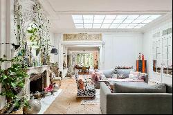 Elegant Townhouse with Garden | Pereire Paris 17th