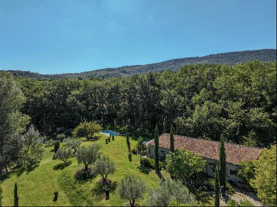 Un coin de paradis dans le Luberon