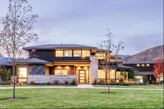 Stunning Mountain Contemporary Home in Midway