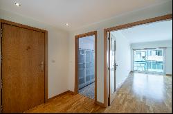 Flat, 2 bedrooms, for Sale