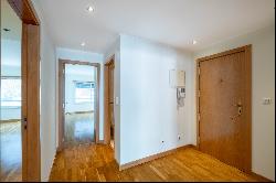 Flat, 2 bedrooms, for Sale