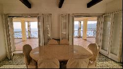 Panoramic penthouse in Naples