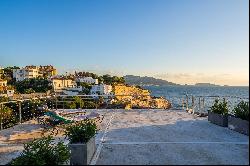 Marseille 7th District, Malmousque - House with Garden and Rooftop Sea View