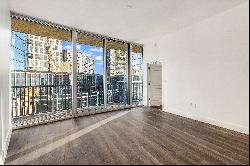 Condo Rental in 1010 Midtown