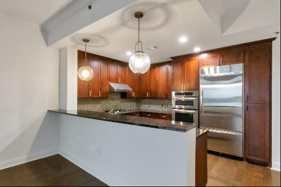 Bright Luxurious Condo in the Heart of Atlanta between Midtown and West Midtown