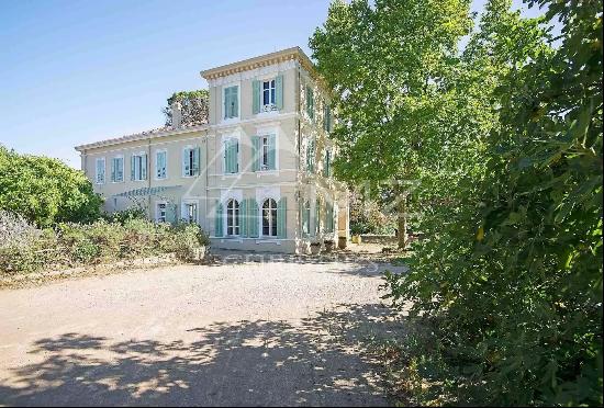 Cannes backcountry - Fragrance makers' mansion