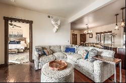 3 BD Condo With Views in Park City, Amenity-Rich and Minutes From Resorts