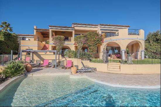 Vente - Villa Sainte-Maxime - 2a 895a 000a 