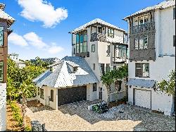 Modern Beach Retreat With Pool Near Beach Access