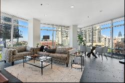 Gorgeous Condo with City Views