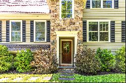 Exceptional Woodridge Lake Colonial