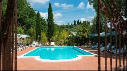 Country Hotel with pool and park on Lake Trasimeno - Umbria