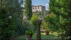 Country Hotel with pool and park on Lake Trasimeno - Umbria