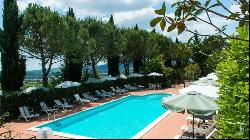 Country Hotel with pool and park on Lake Trasimeno - Umbria