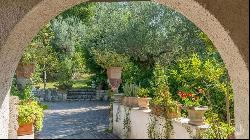 Country Hotel with pool and park on Lake Trasimeno - Umbria