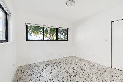 8010 Crespi Blvd,Miami Beach, FL, 33141