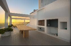 Spectacular first-row  penthouse in Punta del Este