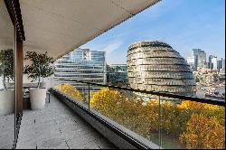 Extraordinary riverfront apartment with sweeping Thames and Tower Bridge views