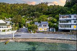 1/2 Gill Road, Lowry Bay, Lower Hutt