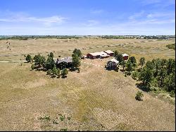 A fabulous ranch home accented by unobstructed mountain views!