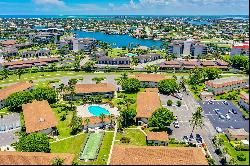 MARCO ISLAND - SEABREEZE CONDO