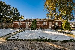 Classic Single-Story Brick Triplex