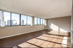 7th Floor Downtown Condo with City Views