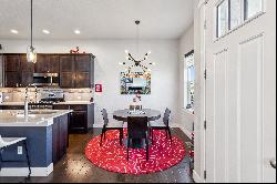 Discover This Stunning End-Unit Townhome in Loveland, Colorado 