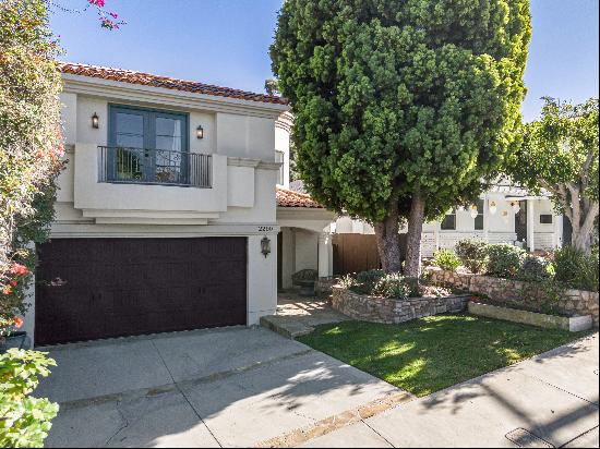 2200 Walnut Avenue, Manhattan Beach, CA 90266