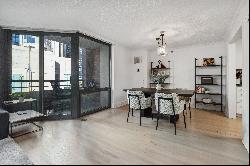  renovated corner unit in CityView