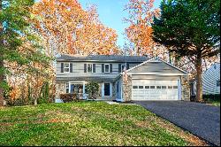 9352 Tovito Drive, Fairfax, VA 22031