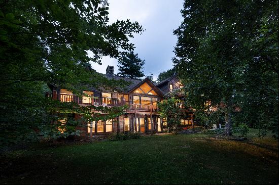 Moosehill Lodge at The Chapin Estate