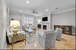 2/2.1 Condo in Preston Hollow at the Drexel