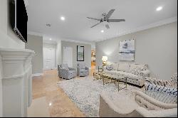 2/2.1 Condo in Preston Hollow at the Drexel