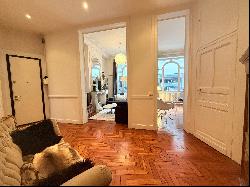 LILLE QUAI DU WAULT, beautiful apartment of 83sqsqm bedrooms terrace cellar.