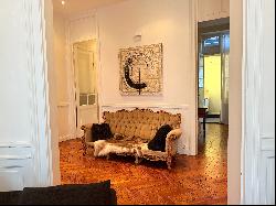 LILLE QUAI DU WAULT, beautiful apartment of 83sqsqm bedrooms terrace cellar.